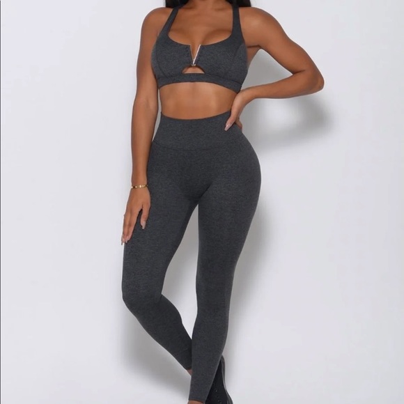 SOLD Bombshell Sportswear Leggings & Bra Set Large - Picture 2 of 11